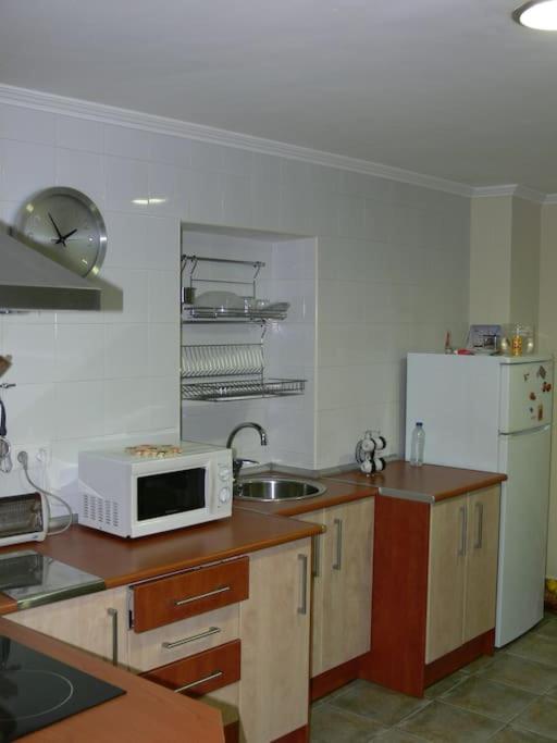 Loft En Planta Baja En Ciudad Rodrigo Apartment Luaran gambar
